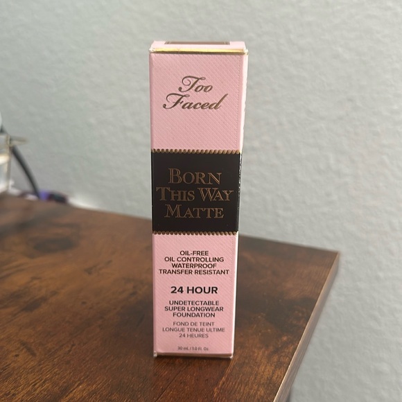 *NEW* Too Faced Born This Way Matte Foundation - Hazelnut - Picture 1 of 3